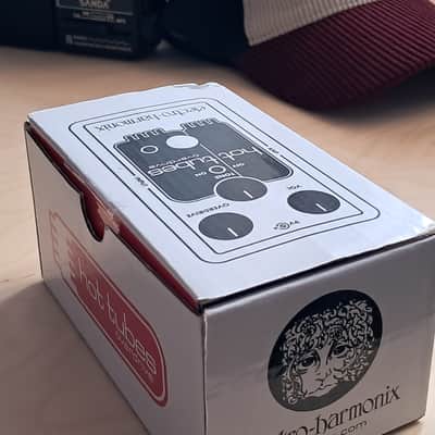 Electro-Harmonix Hot Tubes Nano Overdrive 2013 - Present - Red / Black / Gray image 2