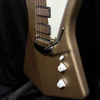 Ernie Ball Music Man St. Vincent Signature Goldie 2021 - Present - Cashmere image 12