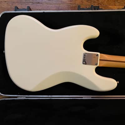 Fender MIM Jazz Bass w/ Custom Shop pickups Bild 3