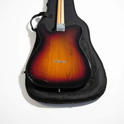 Fender American Special Telecaster with Maple Fretboard 2010 - 2018 - 3-Color Sunburst image 3