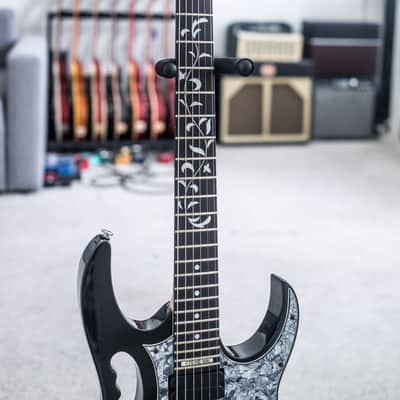 Ibanez Steve Vai Signature JEM 555 BK in Black image 3