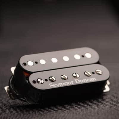Seymour Duncan SH-11 Custom Custom Bridge Humbucker Pickup - Black image 2