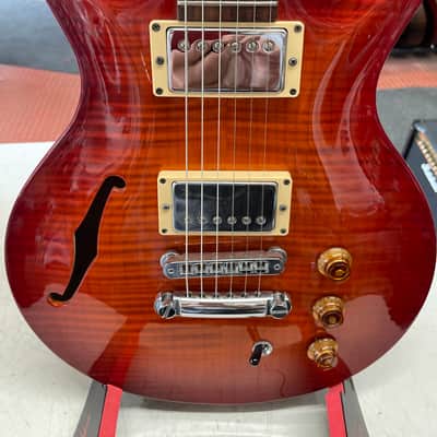 Hamer Artist electric guitar 2005 - Sunburst image 2