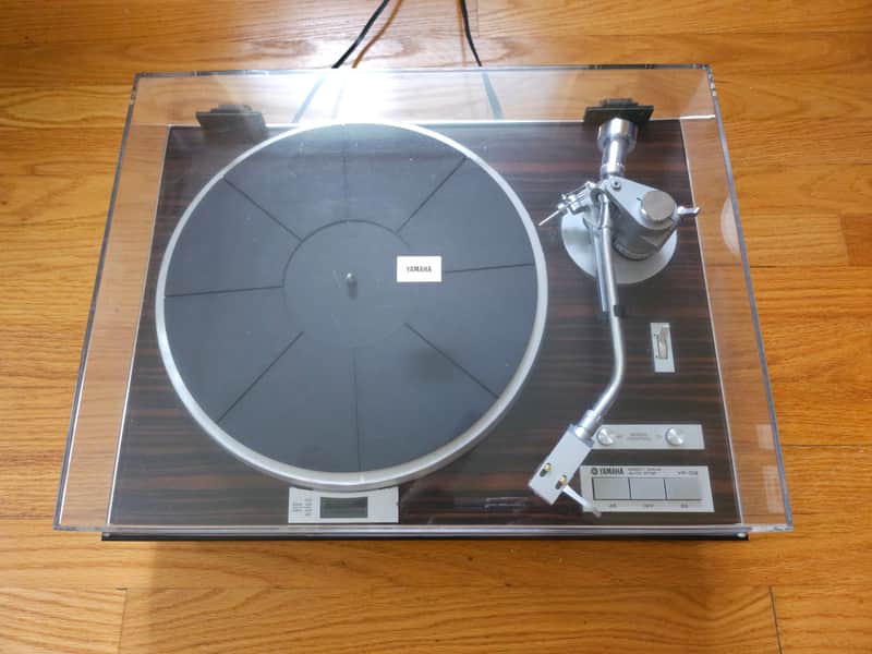 Yamaha YP-D8 Turntable with Audio Technica AT33Sa Moving Coil Cartridge image 1