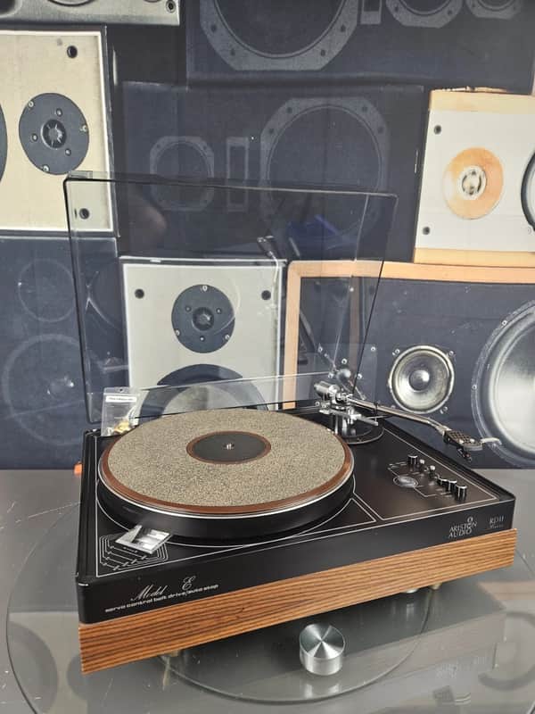 *Fully Serviced* Ariston Audio RD11 Model E Belt Drive Turntable