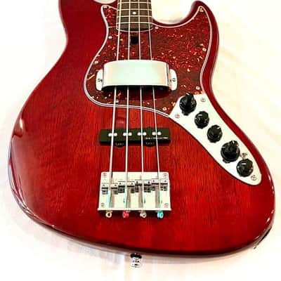 Sire 2nd Generation Marcus Miller V3 MA 4-String with Rosewood Fretboard 2019 - Mahogany — GATOR HARD CASE and GIG BAG image 6