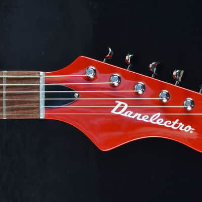 Danelectro The '67 Dano Red image 4