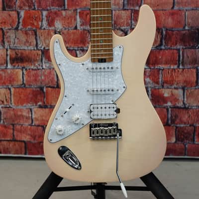 Aria Pro II Fullerton - Marble White image 1