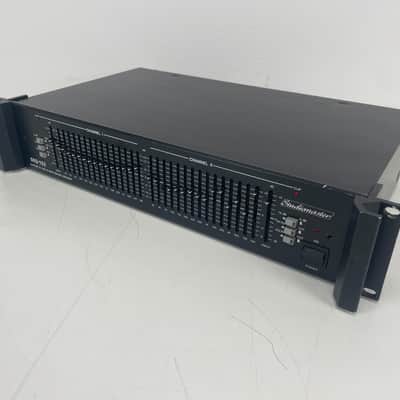 Studiomaster SEQ-152 Pro Graphic Equalizer image 4