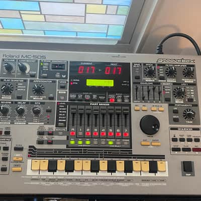 Roland MC-505 Groovebox + SmartMedia - mostly functional, with quirks PLS READ image 1