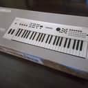 Yamaha MX49 Synthesizer 2016 - Present - White