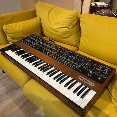 Sequential Prophet 5 Rev3  with MIDI image 4