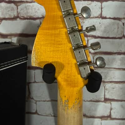 Fender Custom Shop Stratocaster LIMITED EDITION Big Head 1966 Super Heavey Relic Tri-Color-Sunburst image 18