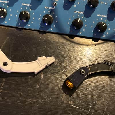 New Sennheiser MD421 mic clip (white or black) - PETG 3D printed image 10