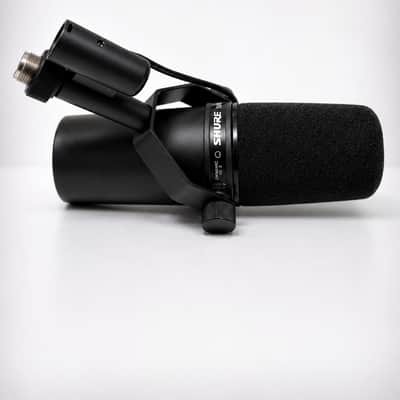 Shure SM7B Cardioid Dynamic Microphone 2001 - Present - Black