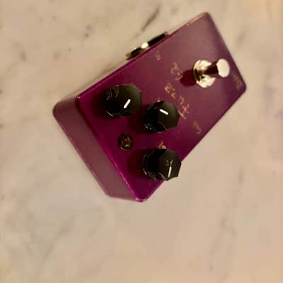BJFE Fuzz 62 2024 - Magenta lacquer image 4