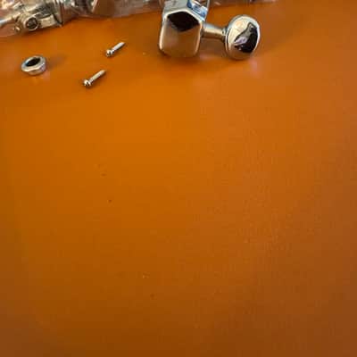 Squier Strat Tuning Pegs 2021 - Chrome image 4