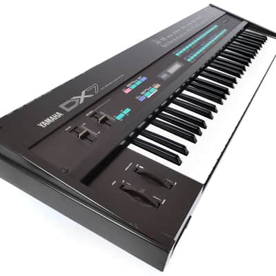 YAMAHA DX7 DX-7 Keyboard FM Synthesizer Klassiker 80s / Rechnung + 1 JAHR GEWÄHR✅