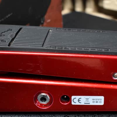 Dunlop Slash Signature Cry Baby Wah image 7
