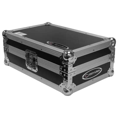 Odyssey FZ10MIXXD Universal 10" DJ Mix Flight Case w/Extra Deep Rear Compartment image 7