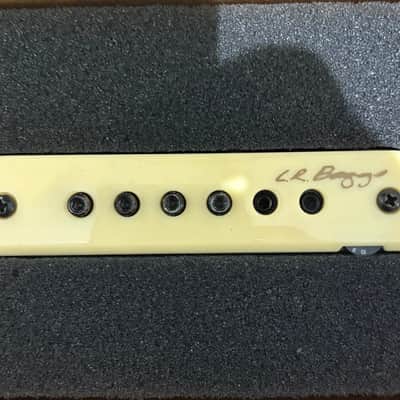 LR Baggs M1A Active Soundhole Pickup with Volume Control 2010s - White image 2