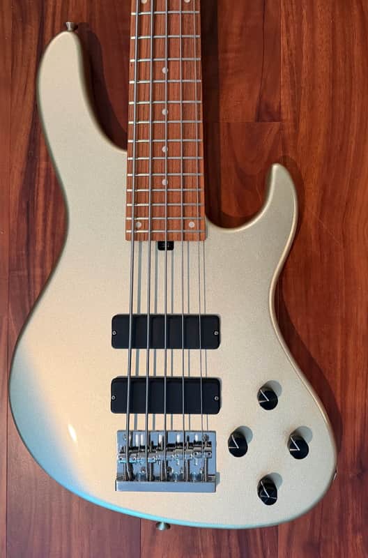 Sadowsky Metroexpress Modern 5-String 2025 - Champagne Metallic with updated pickups and VTC preamp image 1