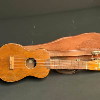 Regal Ukulele 1940s - Natural image 9