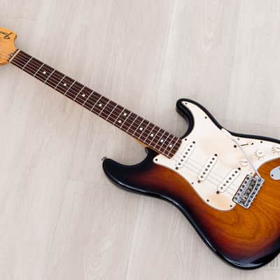 2007 Fender American Vintage ’70s Stratocaster Sunburst, w/ Hangtags, Case image 12