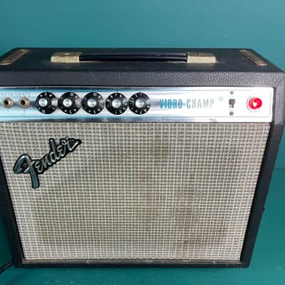 Vintage Fender Vibro Champ 6-Watt 1x8" Guitar Combo 1970 - 1980 image 1