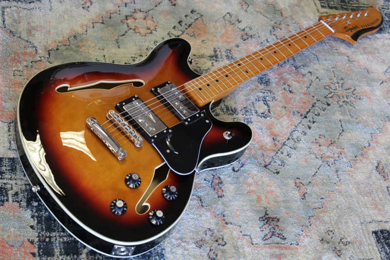 Squier Classic Vibe Starcaster Sunburst image 1