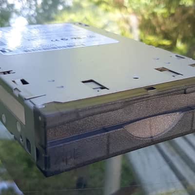 Iomega internal Zip 100  Drive - IDE image 1