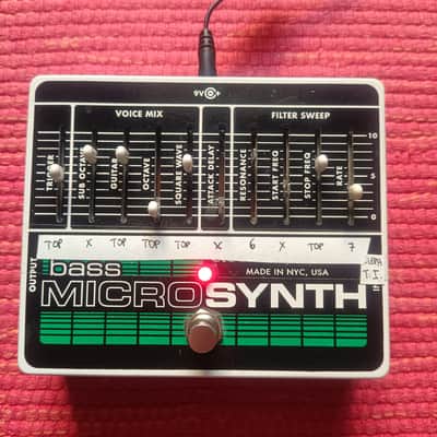 Electro-Harmonix Bass Micro Synth | Reverb Canada
