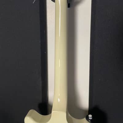 Gretsch G5222 Electromatic Double Jet BT with V-Stoptail 2022 - Present - Vintage White image 7