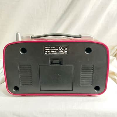 Petite radio "Vintage" modèle F645, AM-FM, portable image 5