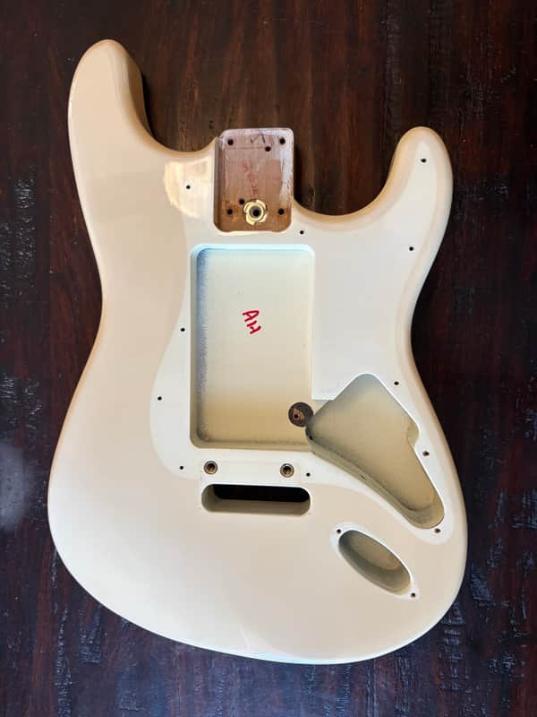 Fender American Standard Strat Plus Jeff Beck Stratocaster Body 1989 - antique white image 1