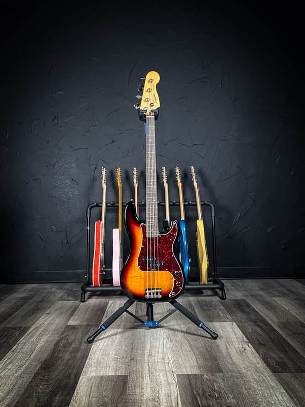 Squier Classic Vibe 60's Precision Bass - 3-Tone Sunburst image 1