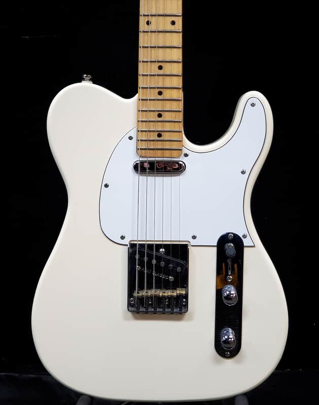 G&L Tribute Series ASAT Classic 2016 - Classic White w/FREE Set Up image 1