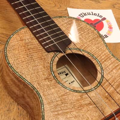 Maui Music Deluxe Mango Wood Shell Inlay TenorUkulele #5088 image 15