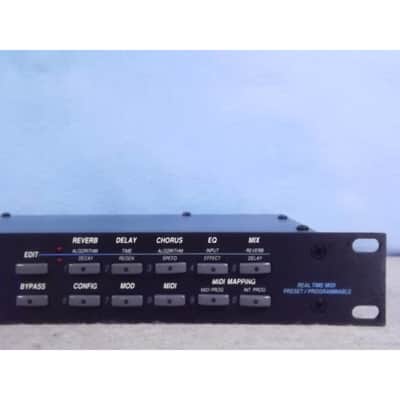 Alesis Midiverb III 16-Bit Digital Effects image 4