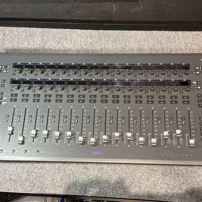 Avid S3 16-Fader Pro Tools Control Surface image 7