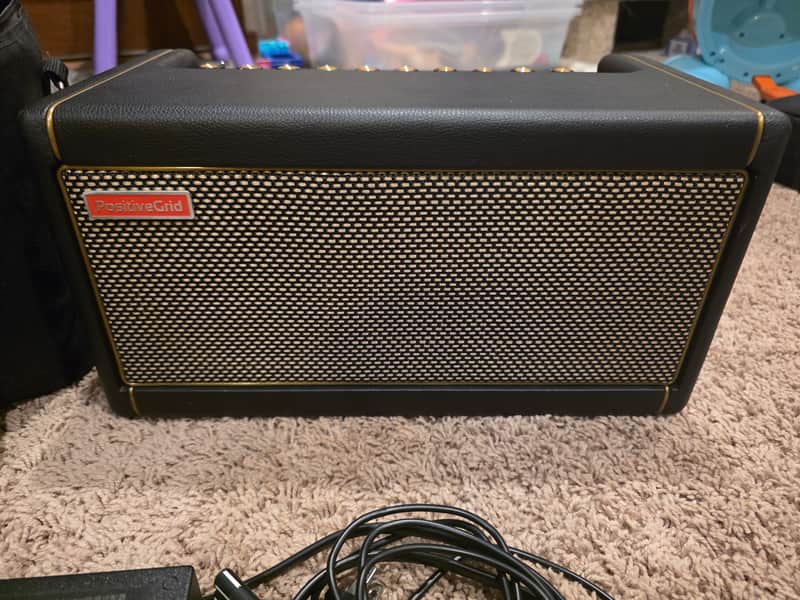 Positive Grid Spark 40 40-Watt 2x4" Modeling Guitar Combo 2020 - Present - Black image 1
