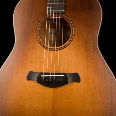 Taylor Builder's Edition 517e Grand Pacific Wild Honey Burst Acoustic Electric Guitar With Case - Serial # 1203054108  - Demo image 7