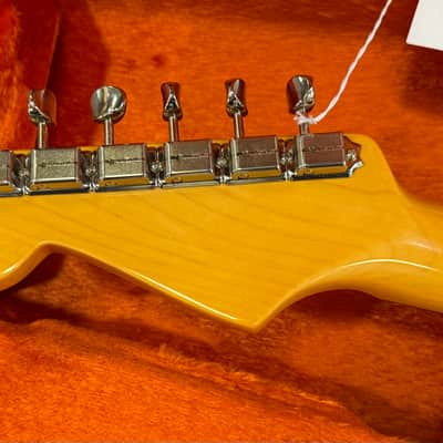 Fender American Vintage II 1965 Stratocaster Candy Apple Red RW New Unplayed Auth Dlr 7lb12oz #943 image 18