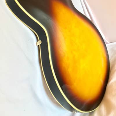 Splendide Guitare électrique Washburn HB35 TS Semi-Acoustique Tobacco Sunburs image 7