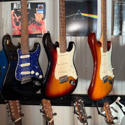 Fender 60th Anniversary American Stratocaster DIAMOND EDITION w/ Rosewood Fretboard 2006 - 3-Color Sunburst **INVESTMENT GRADE** image 2