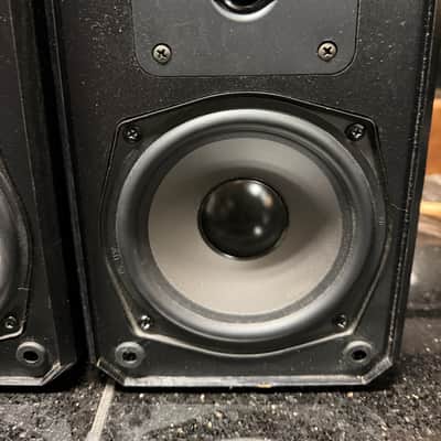 Boston Acoustics HD5 Bookshelf Speakers w/ brackets; Tested SEE VIDEO image 5