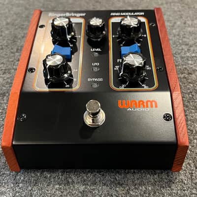 Warm Audio RingerBringer 100% Analog Ring Modulation Pedal Moog MF-102 reincarnation 2024 - Black image 2