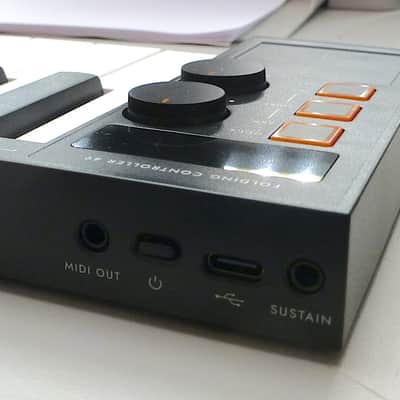 Teclado MIDI USB BT Carry-On Folding Controller 49 plegable. Como nuevo image 7