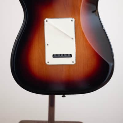 2019 Fender Player Series Stratocaster - in 3 Tone Sunburst image 20