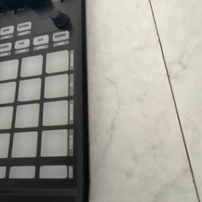 Native Instruments Traktor Kontrol F1 2010s - Black image 3
